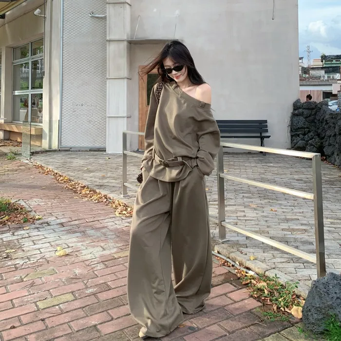 慵懒风时尚套装女长袖宽松套头斜肩卫衣秋季休闲阔腿长裤子两件套