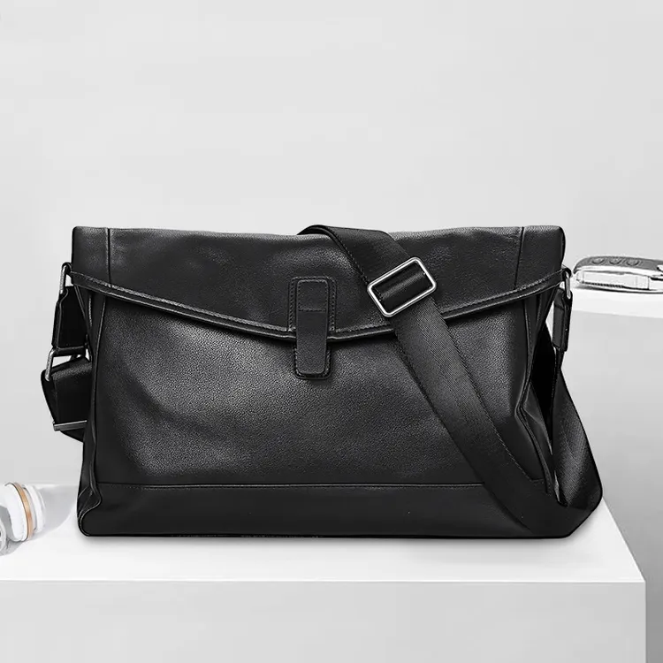 男士真皮单肩包休闲单肩包百搭简约潮流商务大容量斜挎包时尚复古