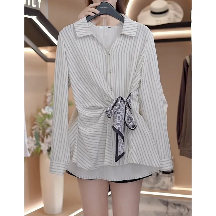 法式丝巾绑带长袖衬衫女早秋新款设计感条纹拼接收腰显瘦上衣8480
