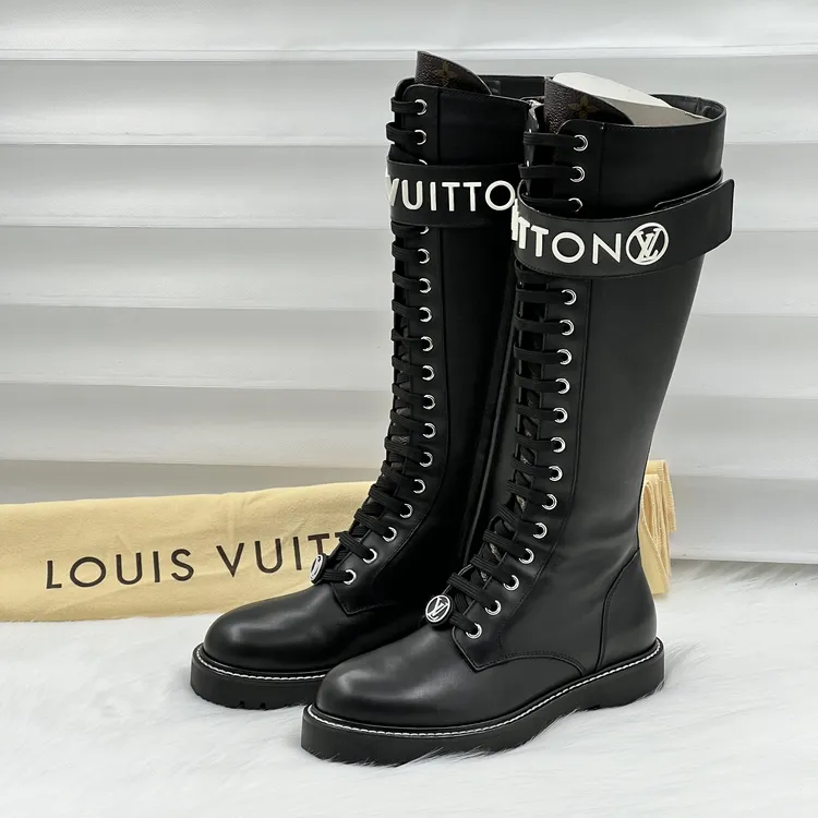 99新 LouisVuitton/路易威登 字母长筒靴 35.5码 公价1.8w  j1029