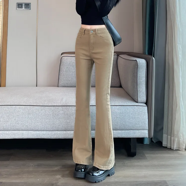 卡其色微喇牛仔裤女春秋2025款高腰修身显瘦弹力休闲马蹄喇叭裤子