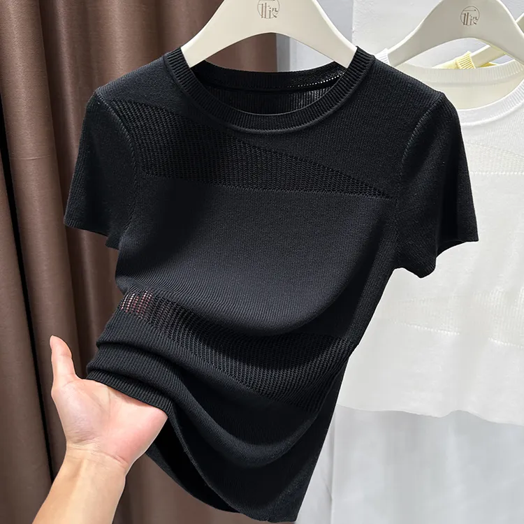高级感黑色冰丝圆领针织短袖体恤女薄款时尚百搭正肩修身显瘦上衣