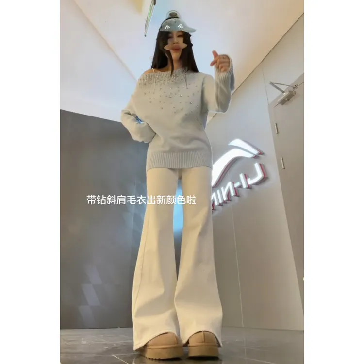 MARIE.COCO秋冬巨好看温柔风穿搭洋气带钻斜肩针织衫修身牛仔裤