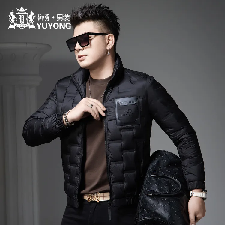 欧货轻薄羽绒服男冬季2025新款潮牌立领保暖防寒服男士白鸭绒外套