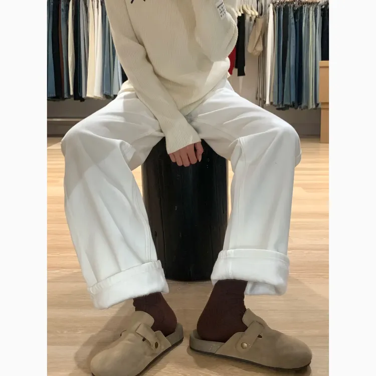 白色阔腿加绒牛仔裤女2025秋冬新款高腰宽松显瘦垂坠感拖地直筒裤