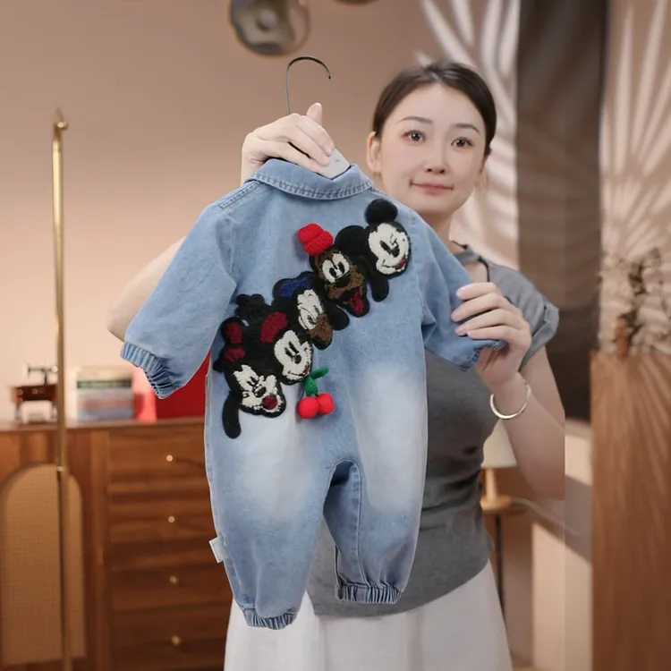 婴幼儿米奇牛仔连体衣2025秋季新款男女宝宝韩版洋气外出爬服