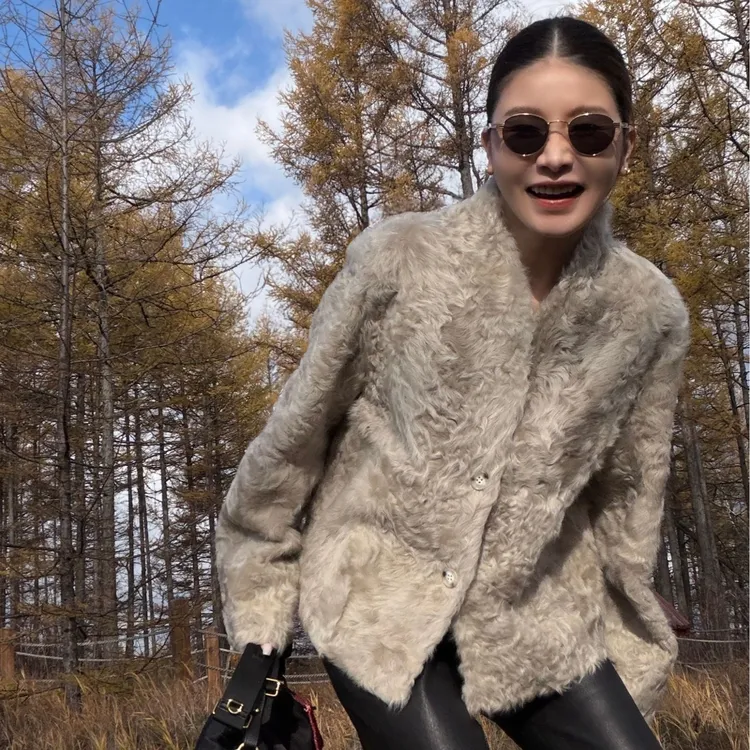 【CHU/2025FWNEW】高奢限定《湖绒》小湖羊立领外套YX2510