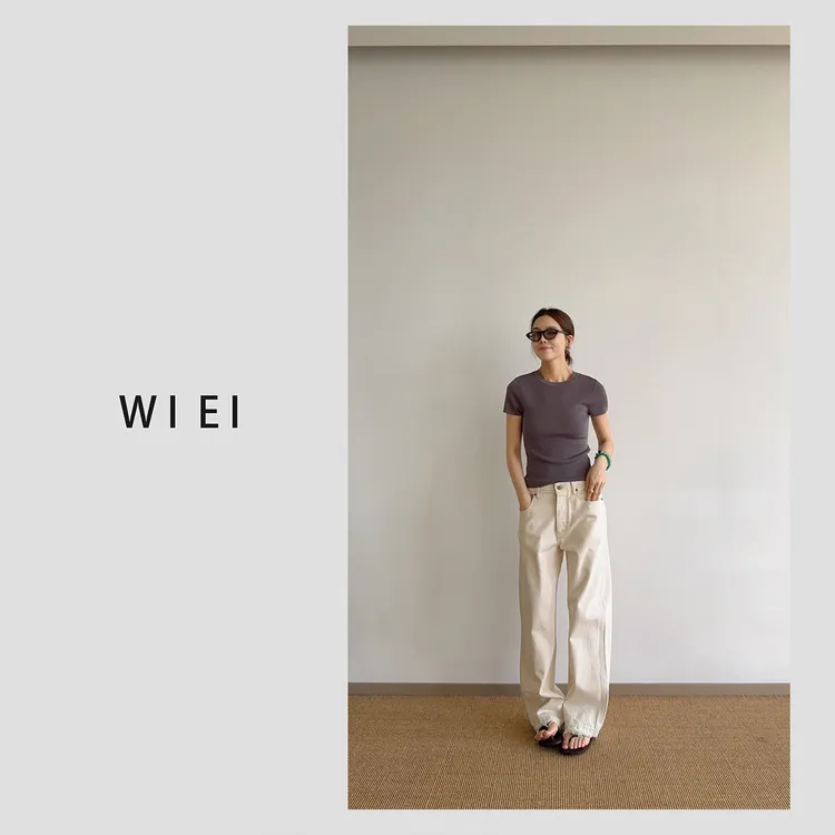 《WIEI》马拉拉白牛时髦刚需佰搭修腿显瘦直筒牛仔长裤5C0284