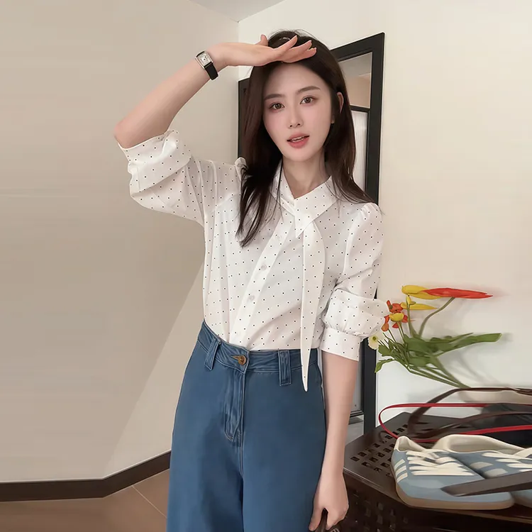 时尚洋气波点设计轻熟减龄衬衫女2025春季新款小众百搭通勤上衣潮
