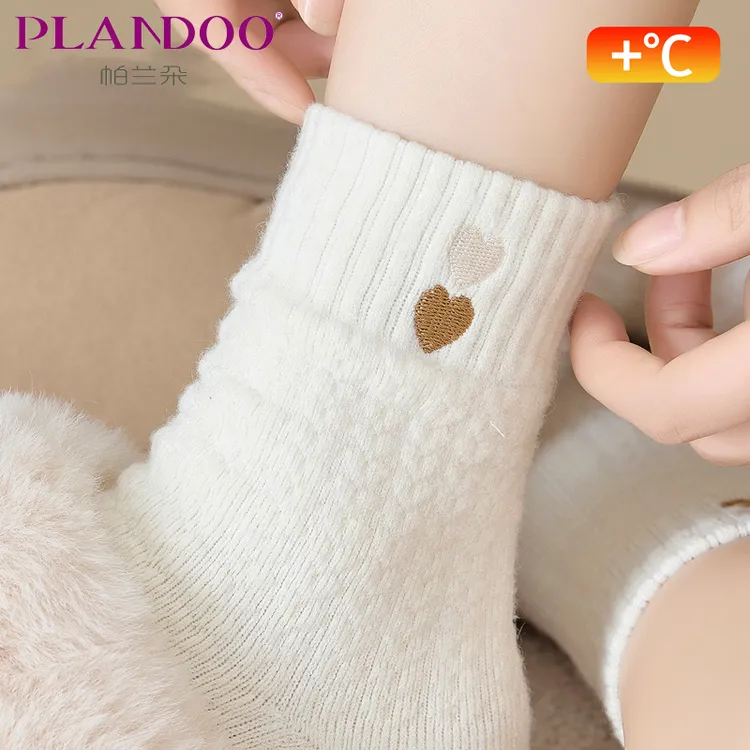 羊毛厚袜子女款秋冬加绒加厚中筒袜爱心刺绣堆堆袜冬季保暖月子袜