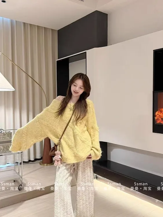 软糯斜纹设计感毛针织衫套头毛衣女秋冬新款大码慵懒风高级感上衣