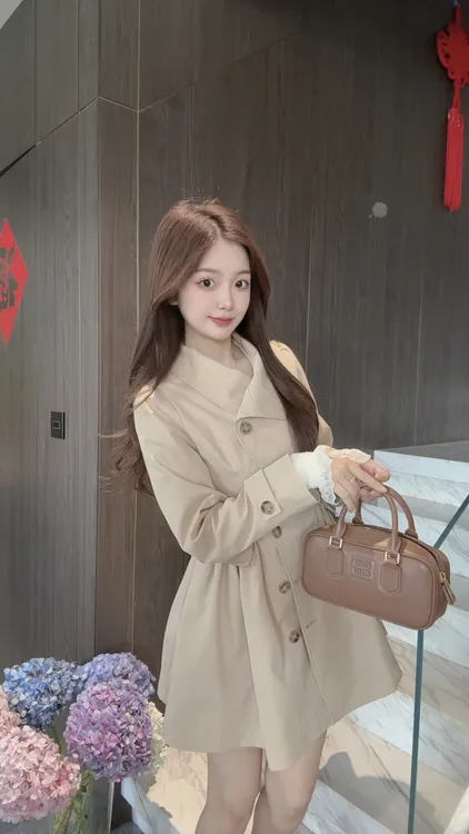 伦敦周末摩登主义收腰大裙摆风衣英伦长款风衣外套秋冬女