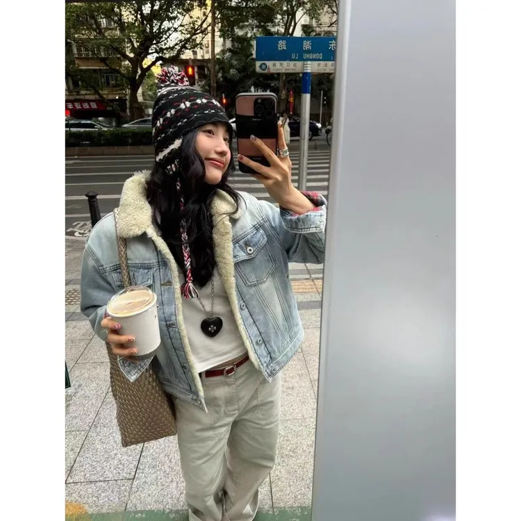 毛绒夹棉牛仔棉服外套女2025冬季新款水洗复古百搭叠穿夹克上衣潮