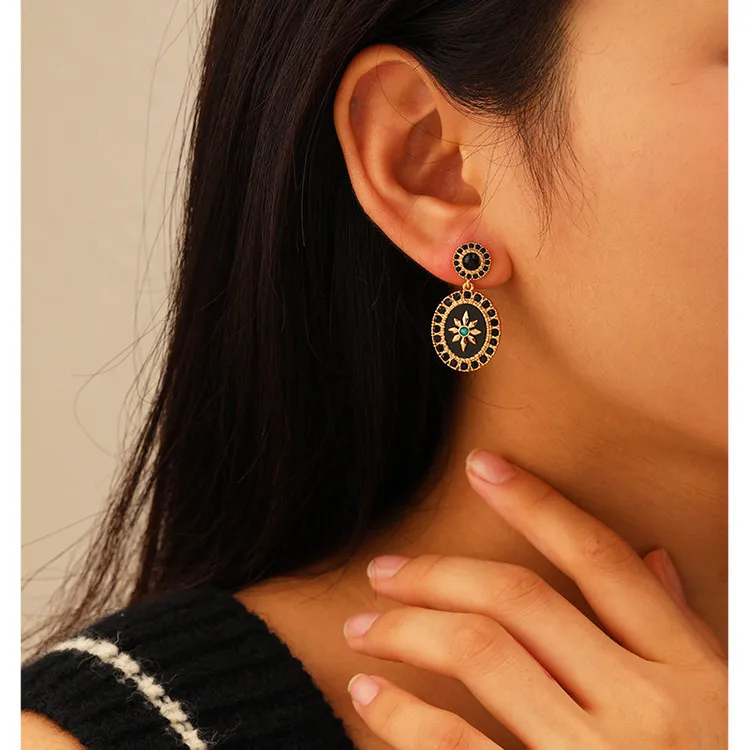 铜合金亚克力耳饰 法式复古黑色芒星耳环女生高级感轻奢气质耳饰