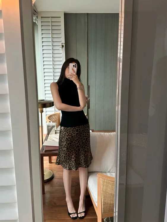 复古鎏金 烫金豹纹修身显瘦a字高腰半身裙夏半高领无袖针织上衣