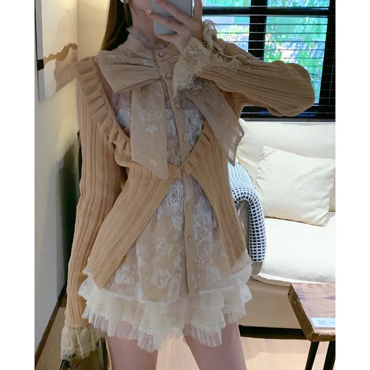 冰冰来了【千禧辣妹】小众设计感蝴蝶结蕾丝衬衣修身开衫套装27264