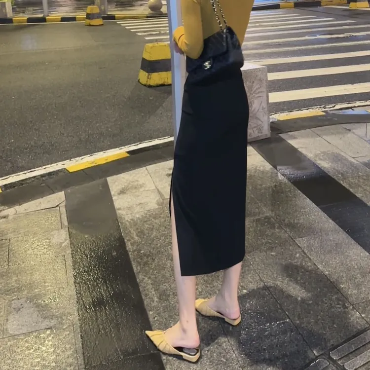 气质显瘦侧开叉秋季百搭西装半身裙（秋款）