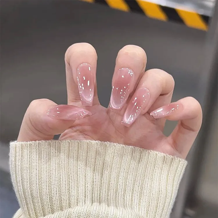 手工穿戴甲2025年春季温柔风腮红爆闪气质甲片中长款百搭美甲贴片