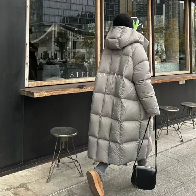 2025新款云朵泡芙流行超好看连帽冬季外套