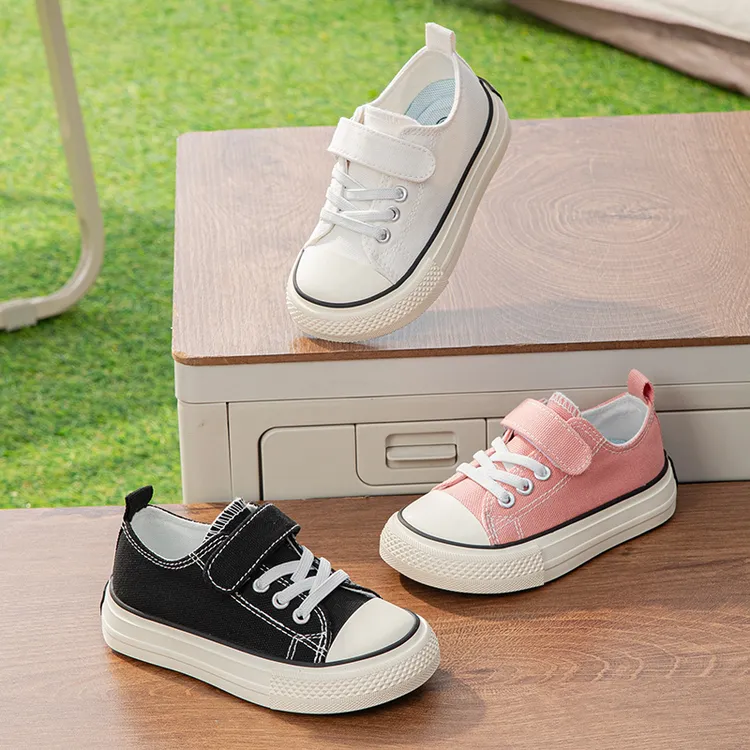 2025新款儿童百搭小宝宝帆布鞋低帮白色中大童春秋女男软底运动鞋