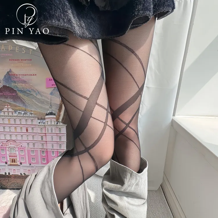 不规则线条绑带显瘦黑色丝袜交叉系带哥特风暗黑辣妹打底格纹连袜