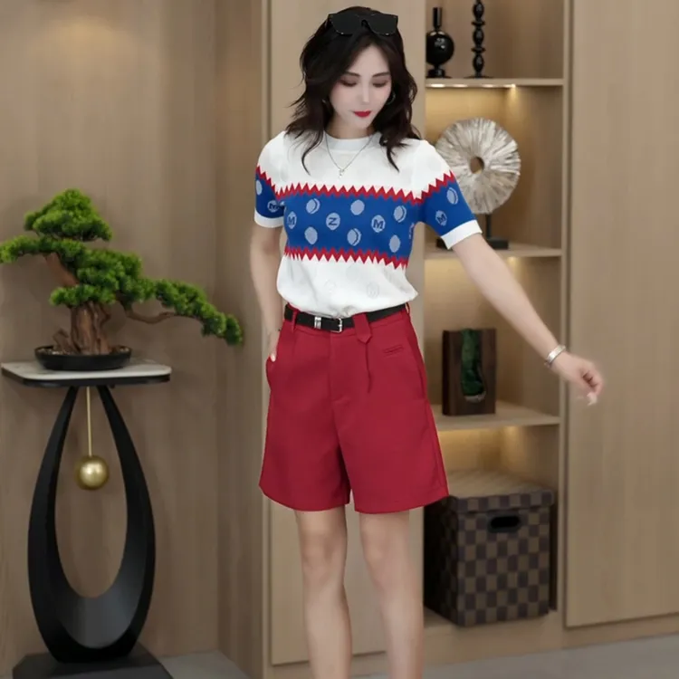 小众夏天衣服高冷御姐气质套装女士新款时尚洋气上衣五分裤两件套