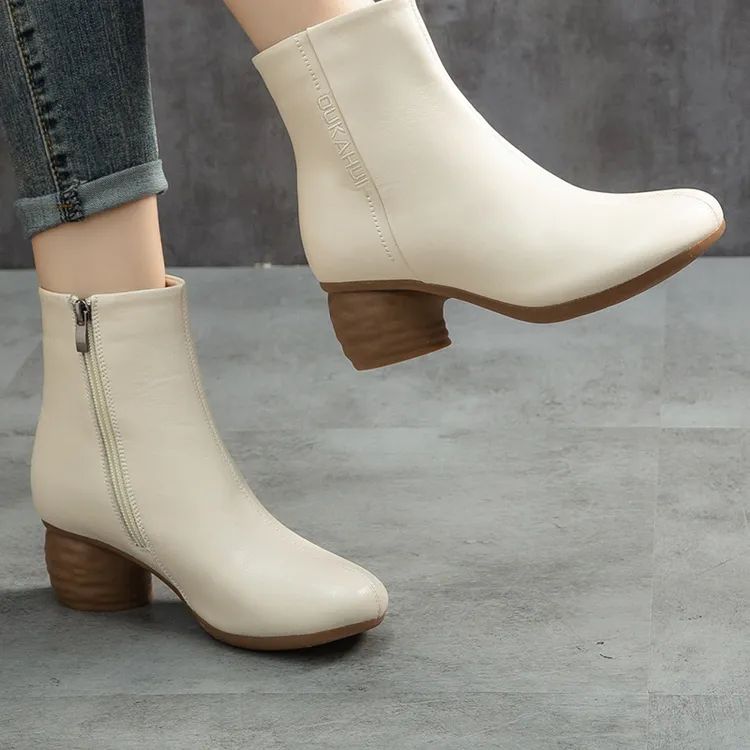 小爱跳舞鞋9202短靴女秋冬季保暖真皮百搭软底软面粗跟靴子瘦瘦靴