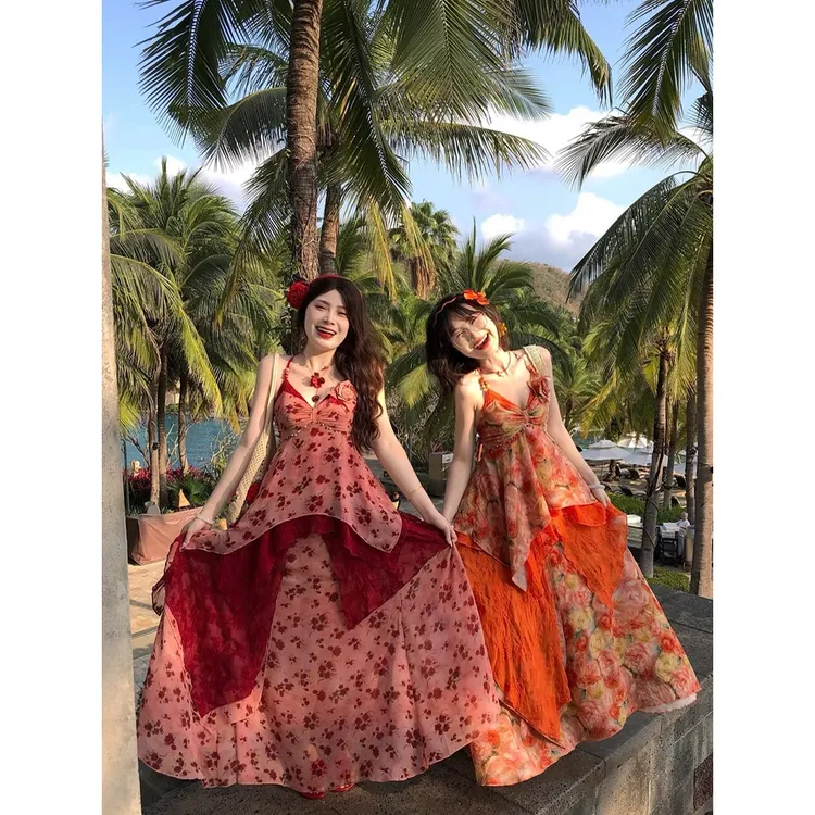 碎花挂脖吊带不规则裙摆露背长裙