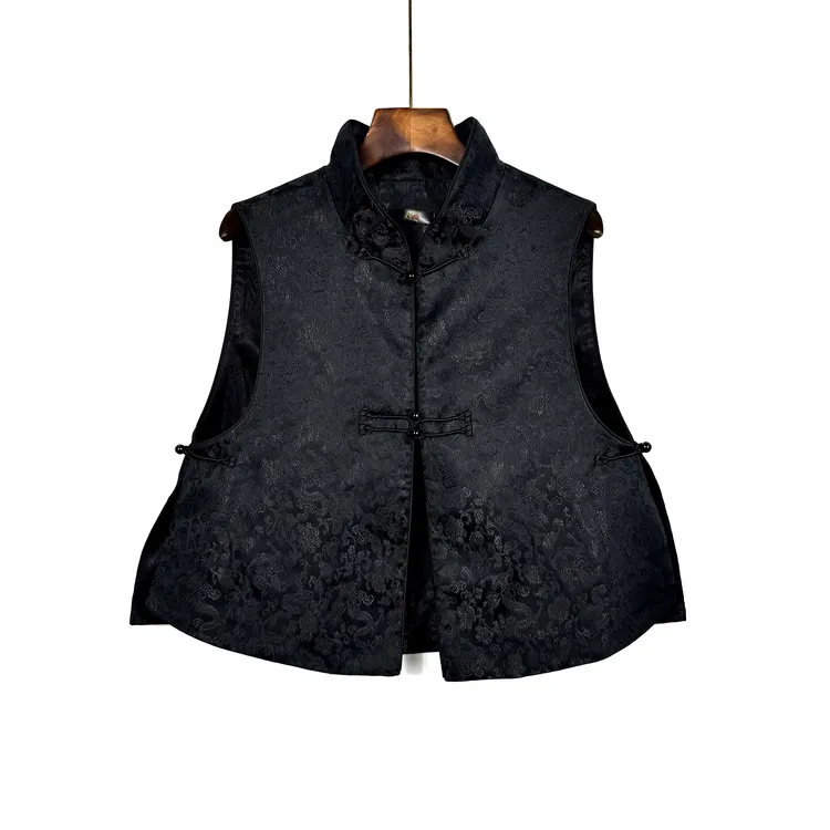 朱总原创设计2025015新款提花马夹