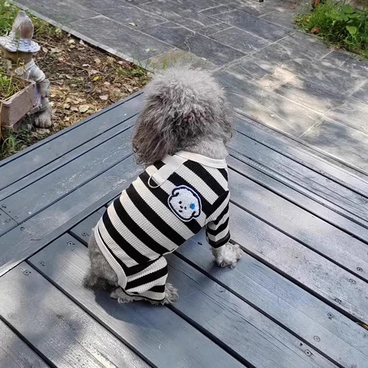 狗狗衣服帅气带牵引环条纹四脚裤秋冬季小型犬泰迪专用家居服睡衣