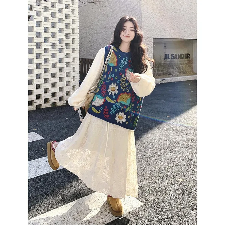 复古文艺提花背心绣花连衣裙套装女早春秋2025新款温柔风减龄甜美