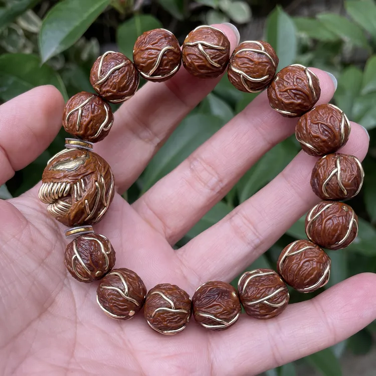 紫金鼠雕刻满工镶嵌毒液手串（13左右串+20毒液头）