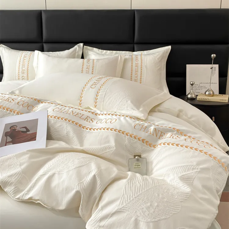 轻奢冰丝四件套夏季高级感床上用品丝滑裸睡被套床单三件套床笠款