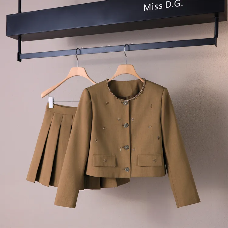 MissD.G.秋季气质小香上衣外套半身裙两件套XH-J265