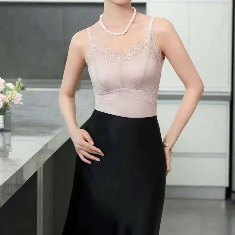 《百万小蛮腰》JING新款240011拼蕾丝吊带肤感连体三角杯美背百搭