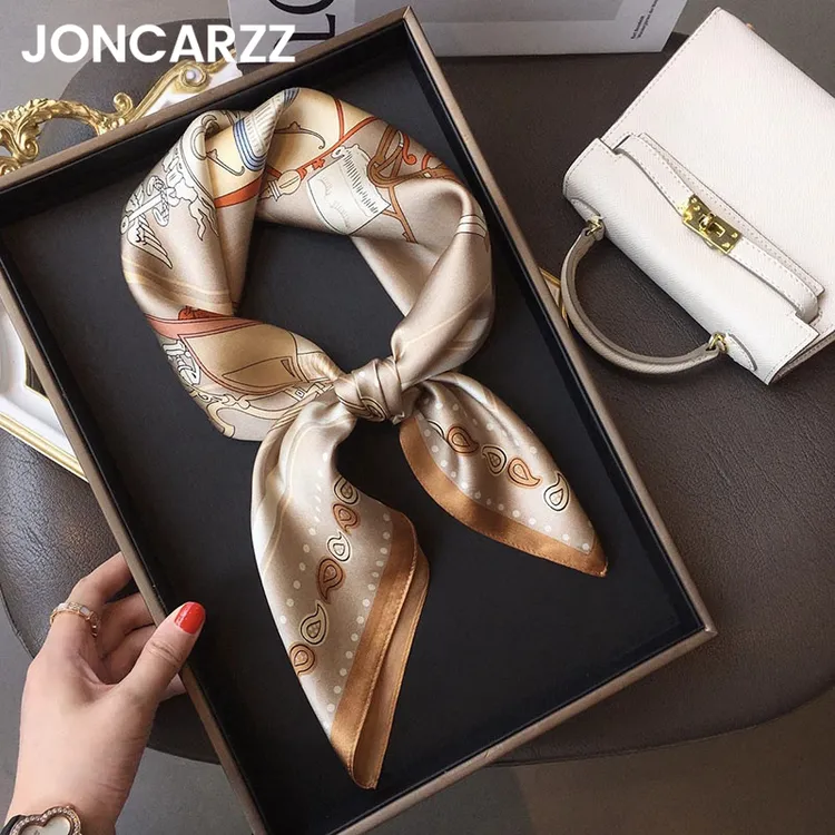 JONCARZZ真丝丝巾女春秋高级感咖色马车桑蚕丝装饰领巾礼盒装