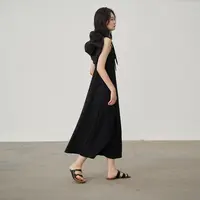 CIRCLOFY瑟夕小众V领吊带连衣裙小黑裙CWOA540044
