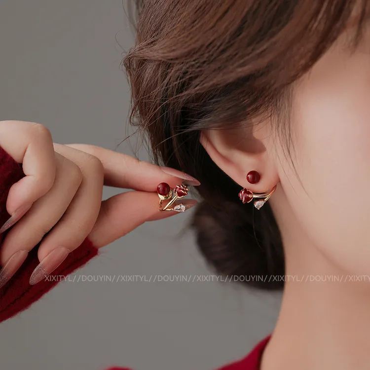 铜合金耳饰 新年红色玫瑰花耳钉女气质时尚秋冬耳环一款两戴耳饰