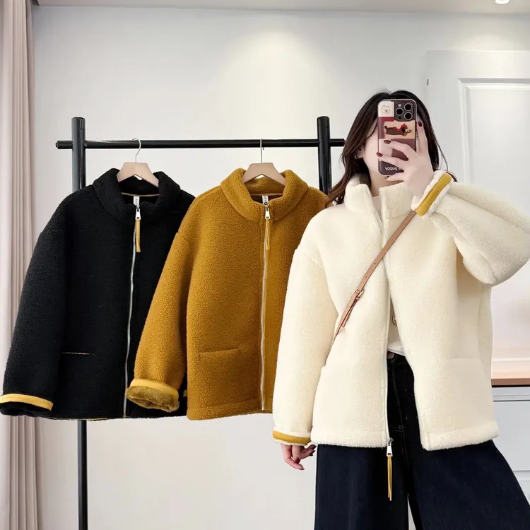 大码胖mm冬装韩版新款保暖上衣设计感立领拉链撞色颗粒绒外套6126