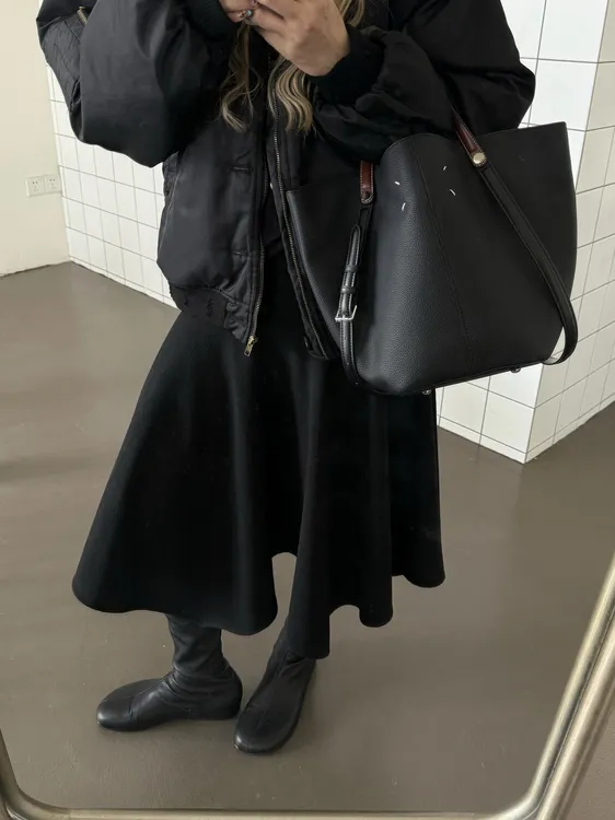 HELLOTANGO《冬日风向》秋冬复古平腰不规则显瘦羊毛半身裙251101#