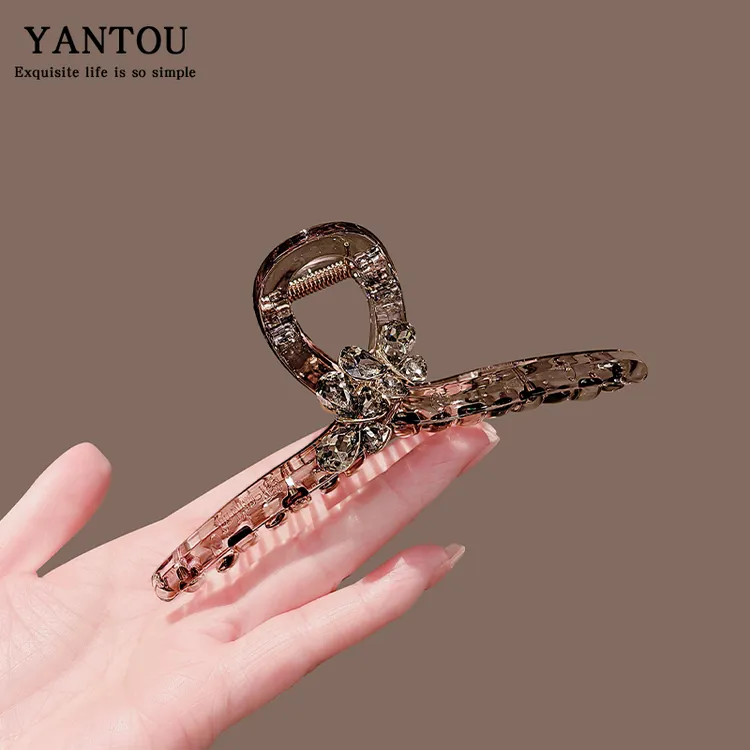 2025新款亚克力水晶蝴蝶抓夹高级感大号后脑勺盘发鲨鱼夹子发夹女