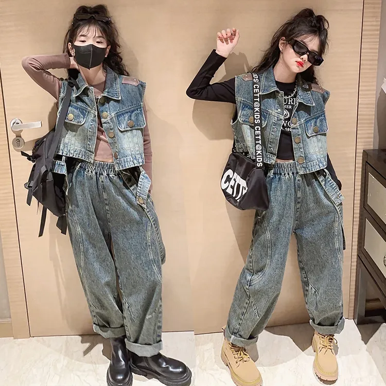 女童牛仔马甲套装春秋装网红儿童洋气时髦长袖打底衫工装裤三件套