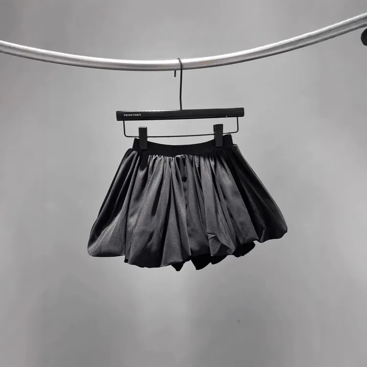 韩系云朵花苞蓬蓬短裤裙女2025夏季新款高腰显瘦褶皱不规则半身裙