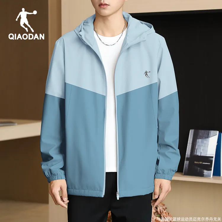 乔丹官方风衣外套男2025冬季新款正品防泼水冲锋衣宽松夹克运动服