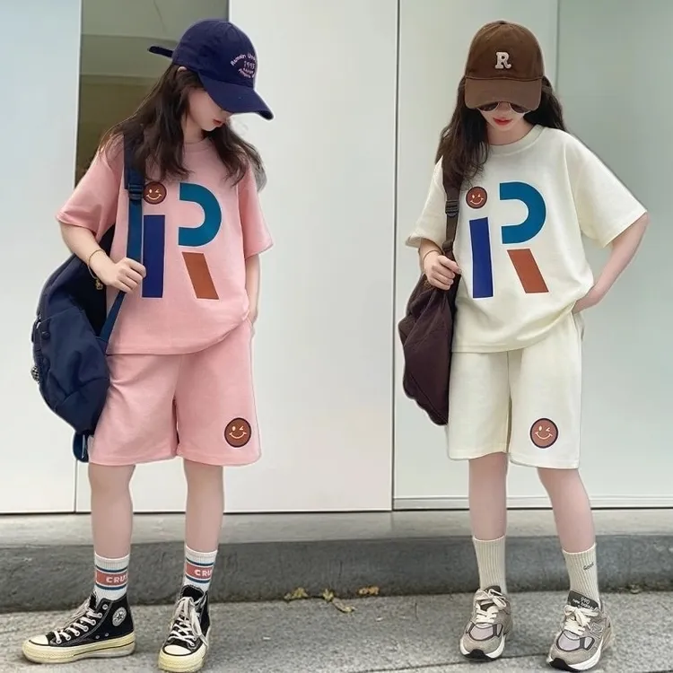 女大童夏季运动套装2025新款洋气夏装短袖宽松女孩休闲短裤两件套