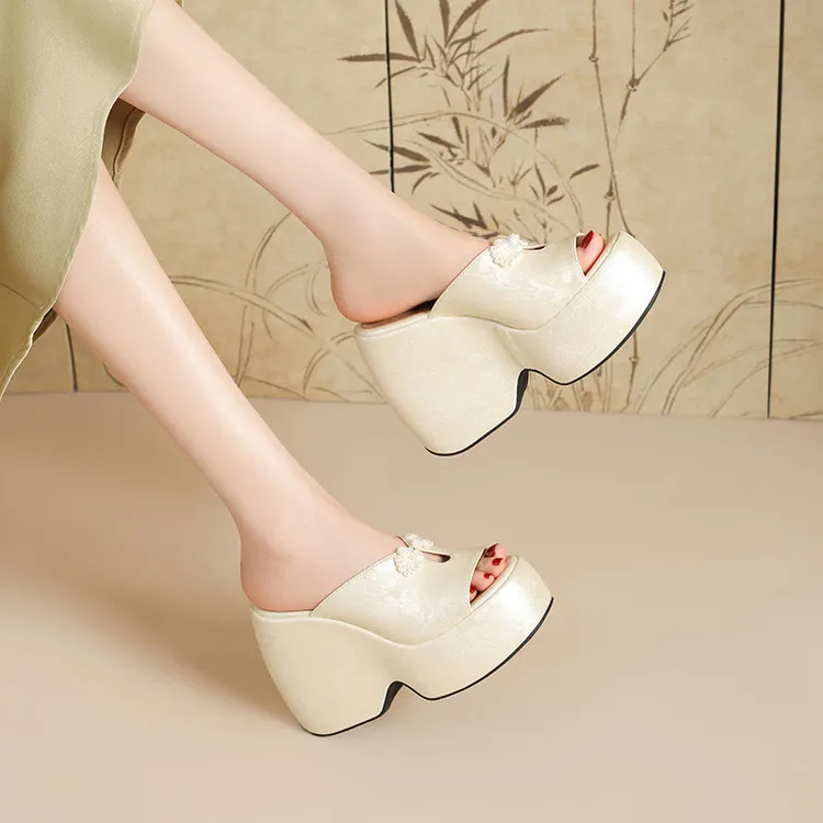 松糕厚底高跟坡跟拖鞋女米白色绿色增高鞋国风古风凉拖鞋大码 YMA