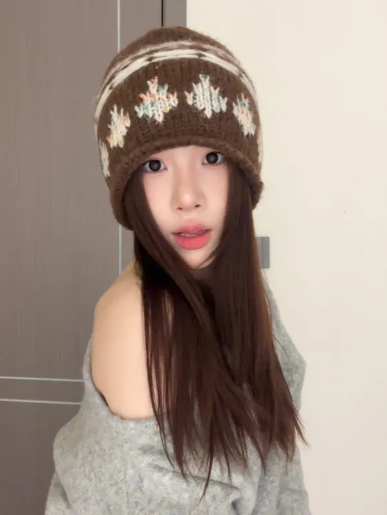 极简风拼色百搭无檐秋冬帽子黑白女士女包头针织帽