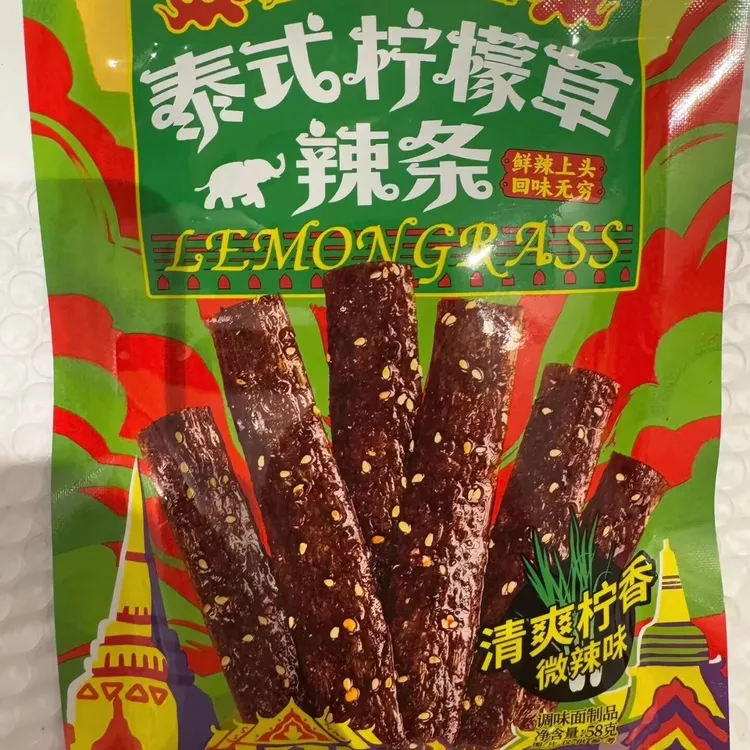 翻天娃泰式柠檬草辣条爆辣香辣味辣棒辣片童年面筋办公室解馋零食
