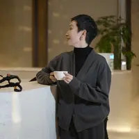 溏朵记 2025冬季新款简约V领百搭空气棉开衫外套88235