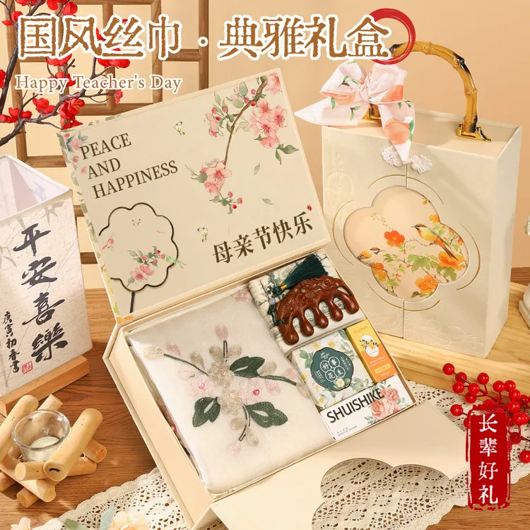母亲节礼物送妈妈婆婆生日实用国风丝巾礼盒适合给长辈女老师高档
